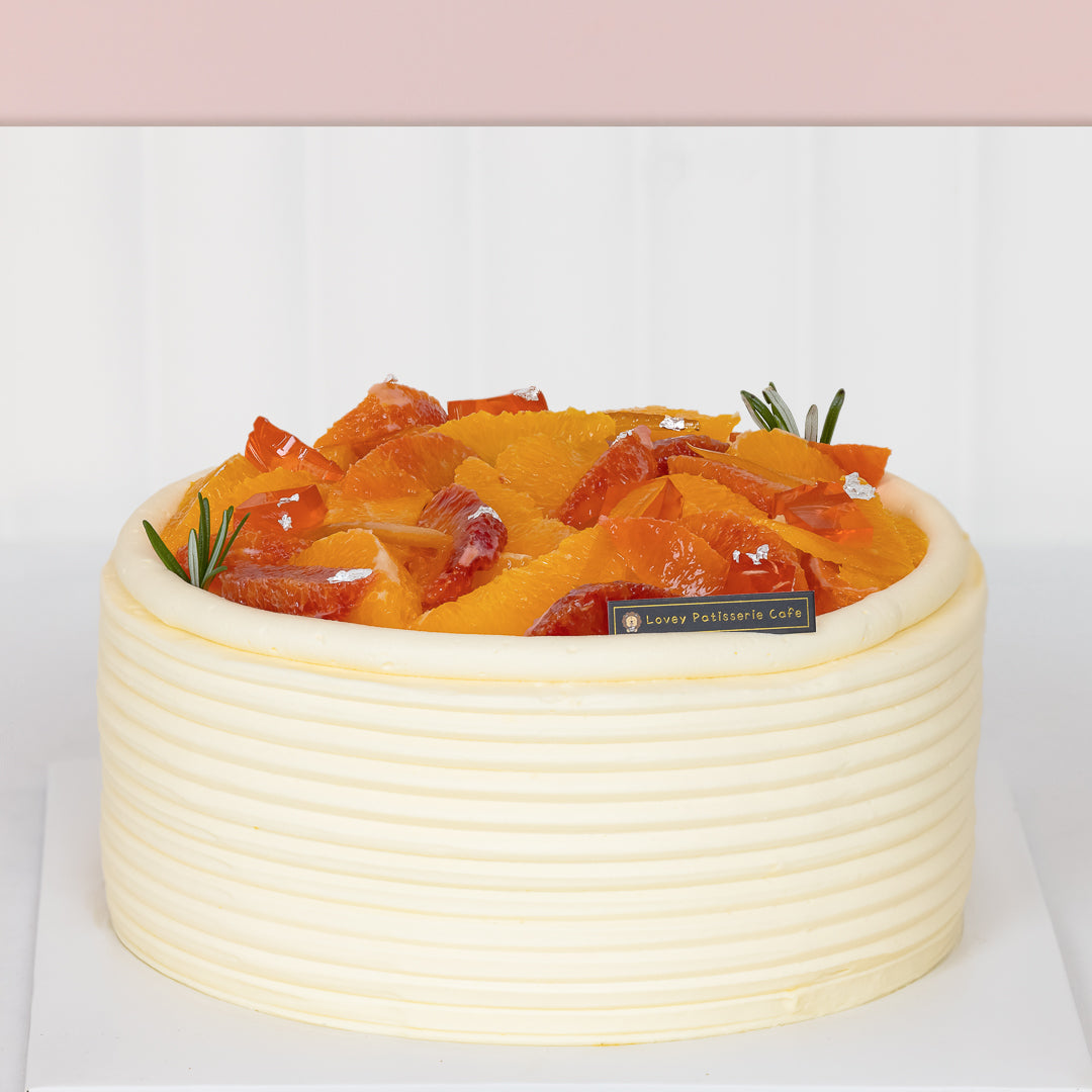 🍑🍹Introducing our new seasonal flavors - Fresh Blood Orange Negroni Shortcake🍑🍹