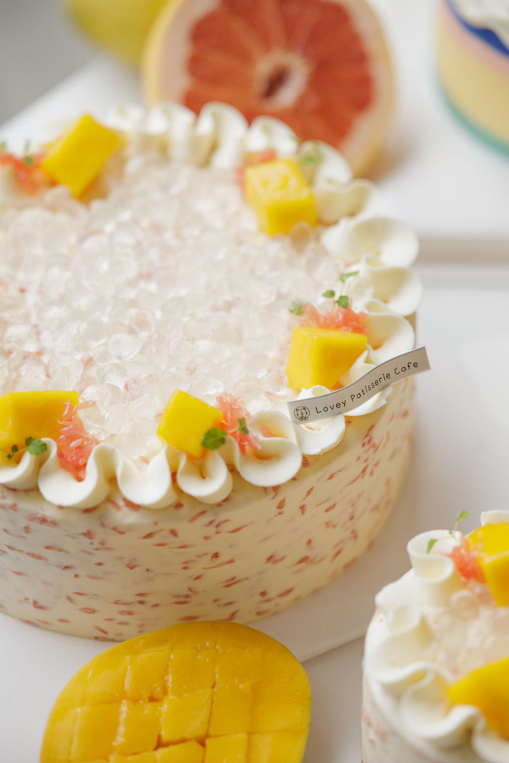 R2E2 Mango Grapefruit Shortcake Series at Lovey