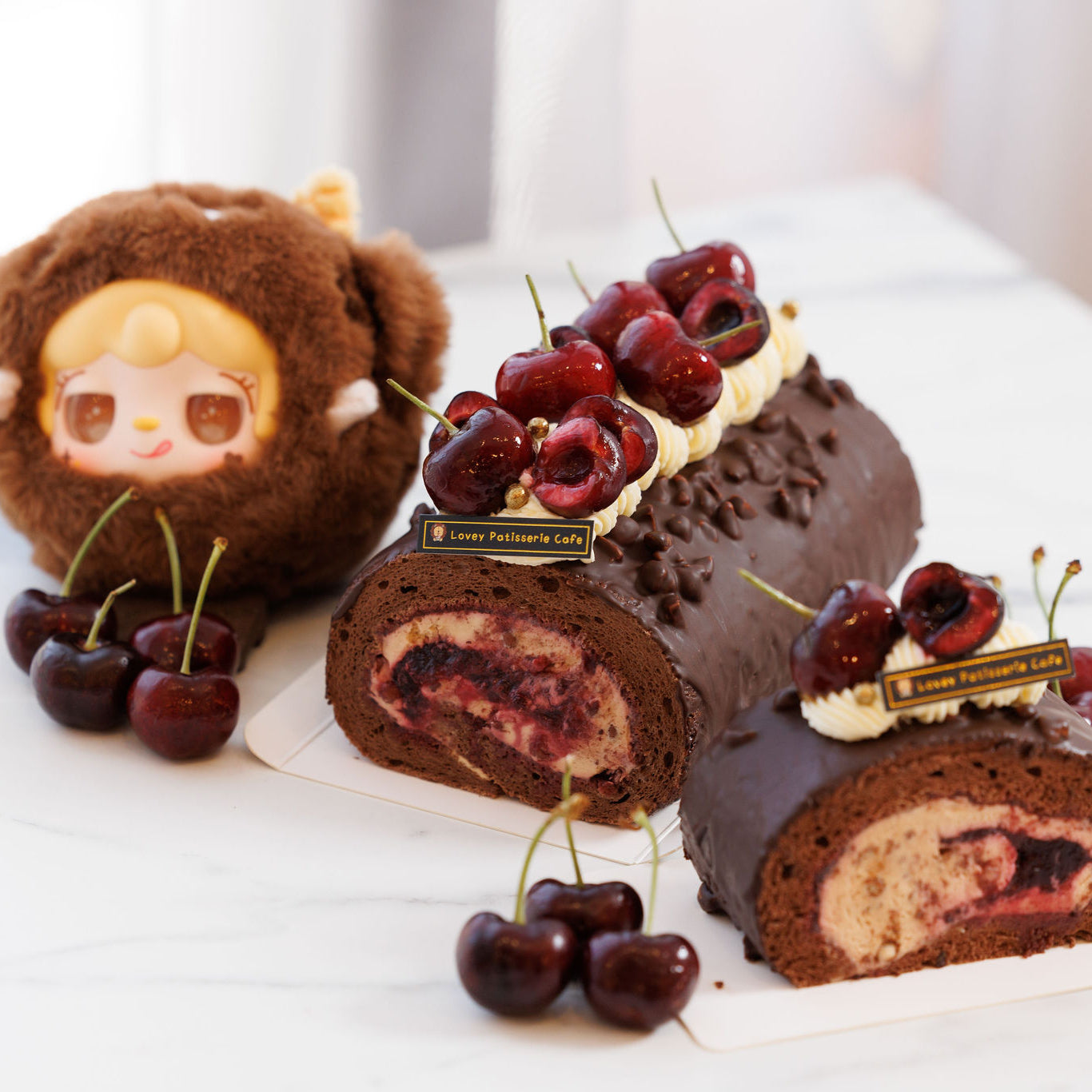 Fresh Cherry Gianduja Roll