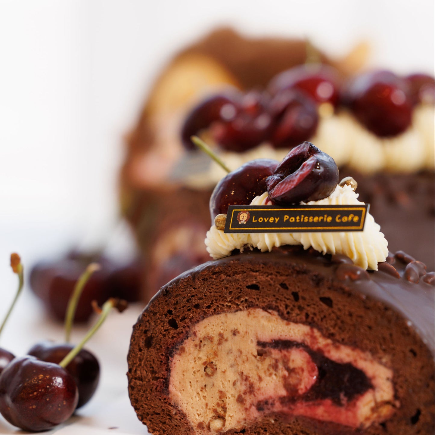 Fresh Cherry Gianduja Roll