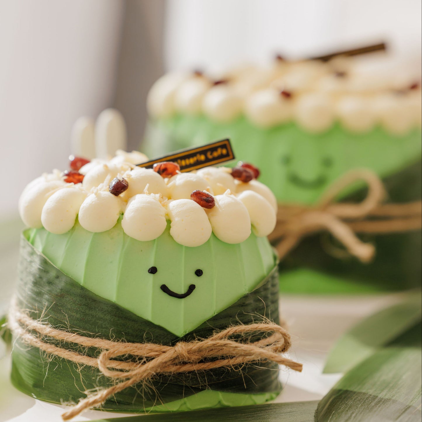 Pandan Red Bean Amuseable Shortcake